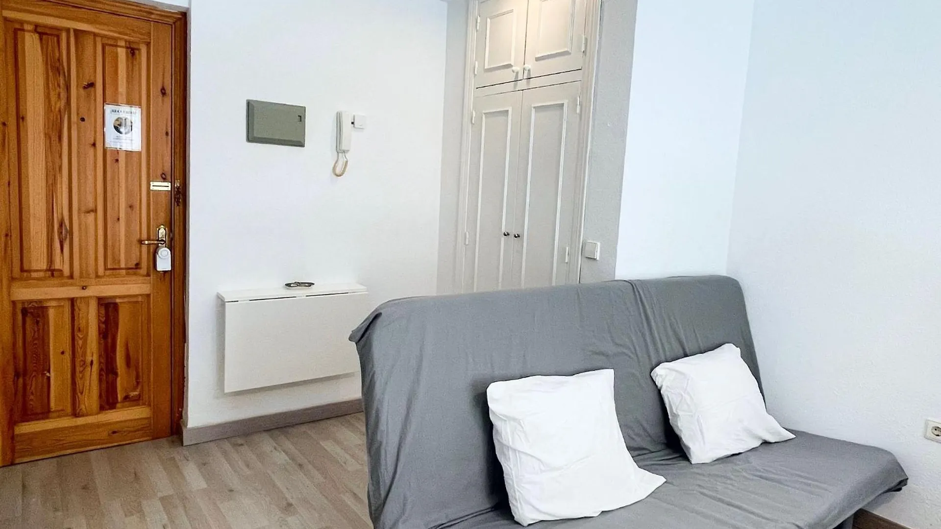 Estudio En El Centro De Torremolinos By Bebalmy Apartment