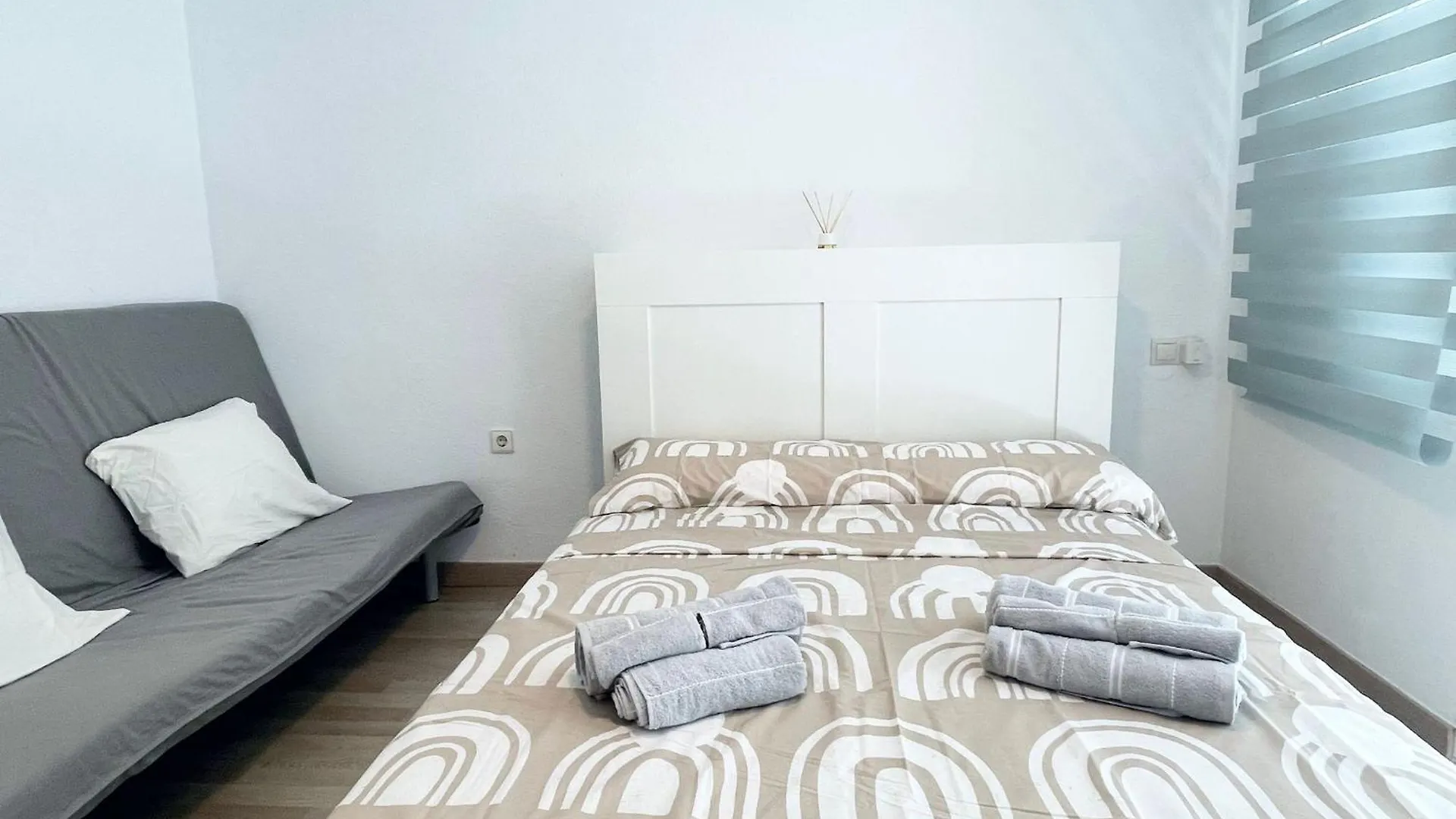 Apartment Estudio En El Centro De Torremolinos By Bebalmy Spain