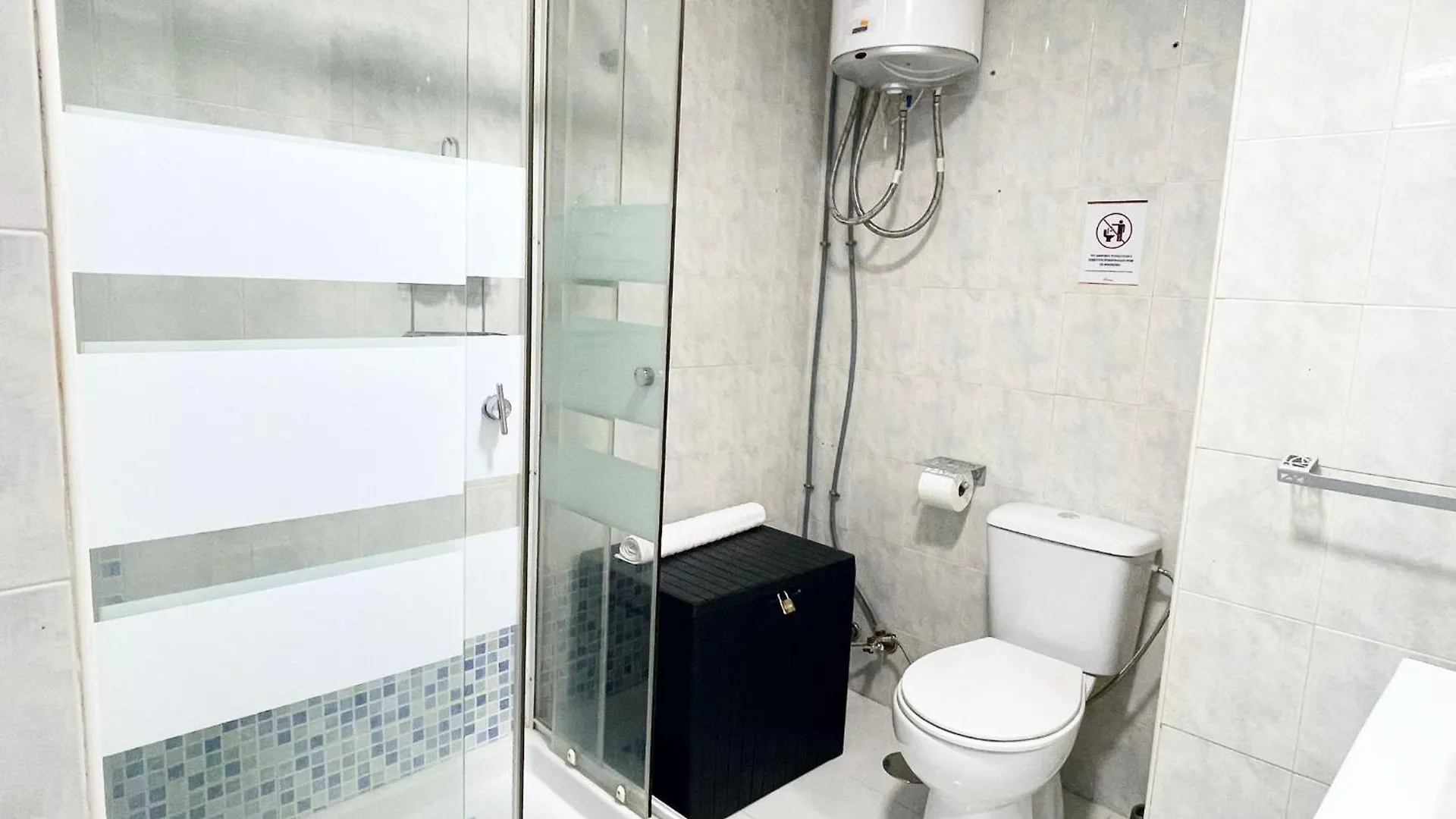 Apartment Estudio En El Centro De Torremolinos By Bebalmy